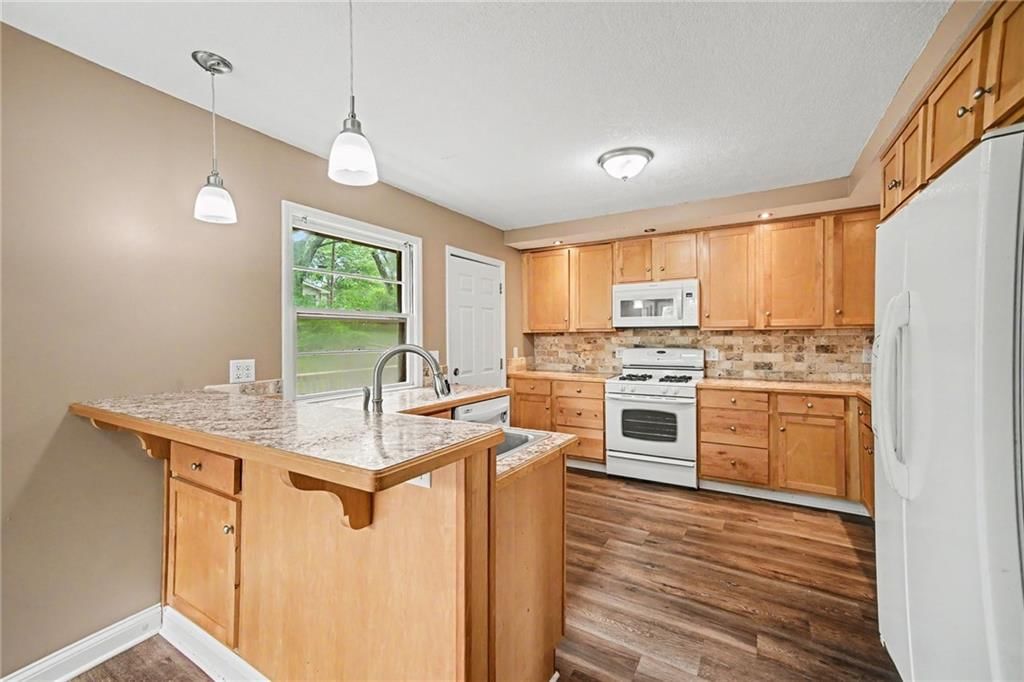 5313 N Lydia Avenue — photo 11