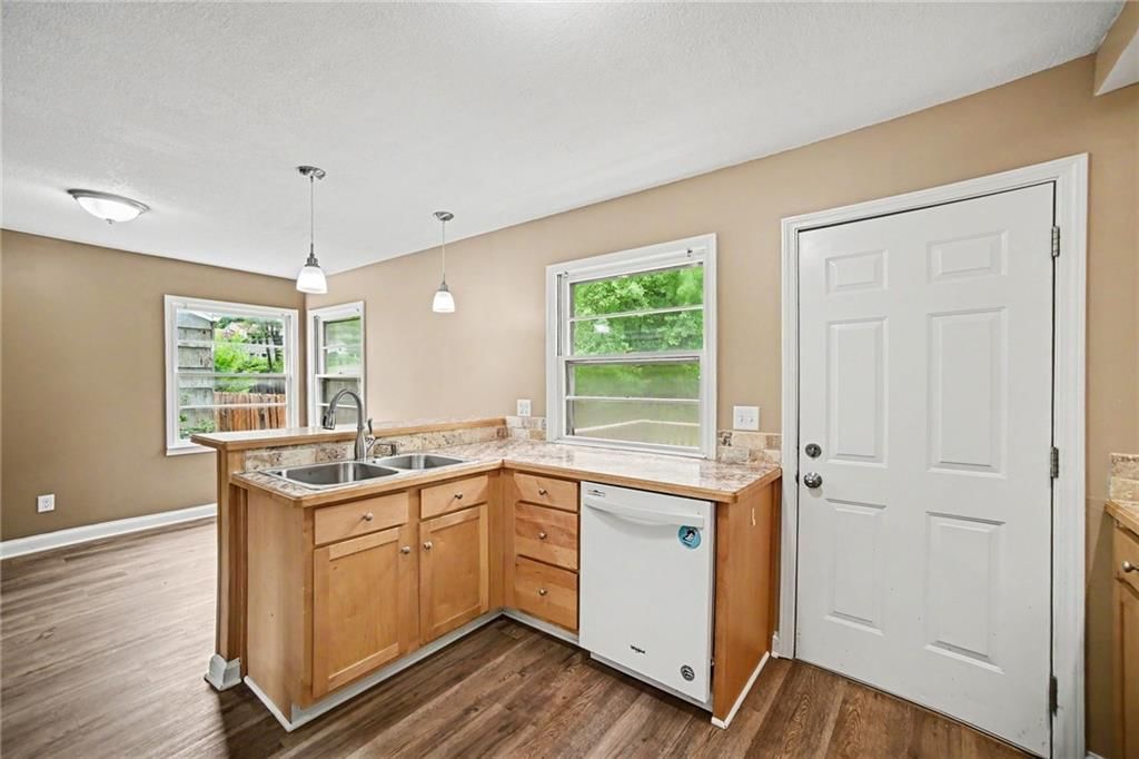 5313 N Lydia Avenue — photo 12