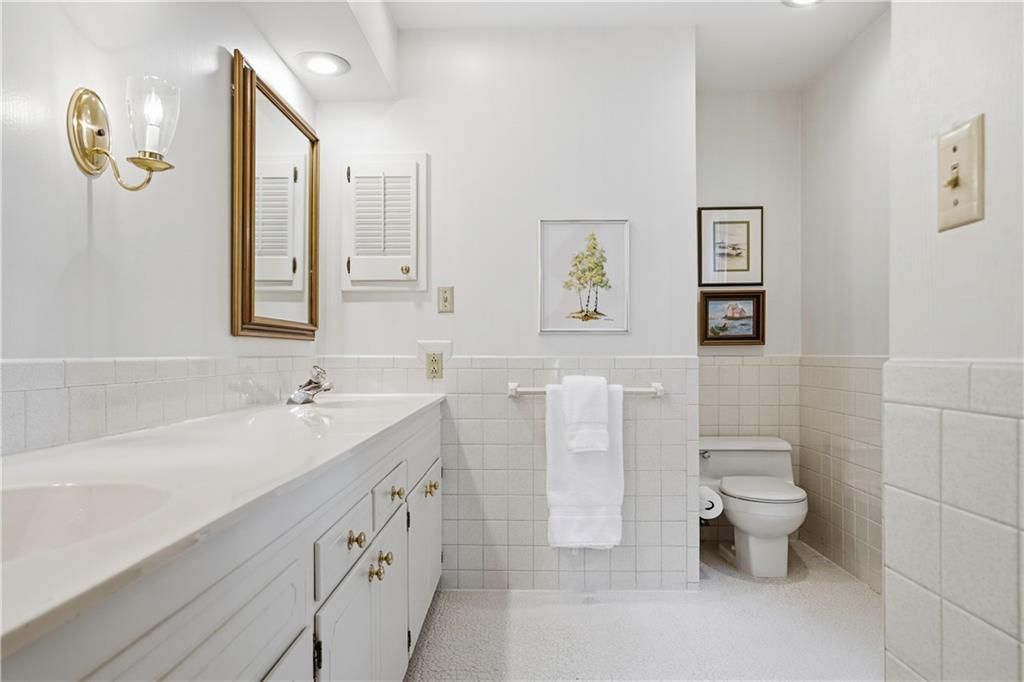 3423 W 92nd Place — photo 22