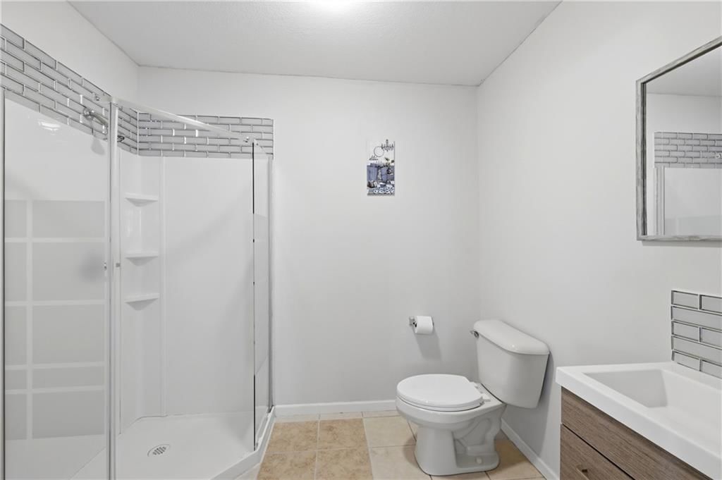 7902 Spring Valley Road — photo 19