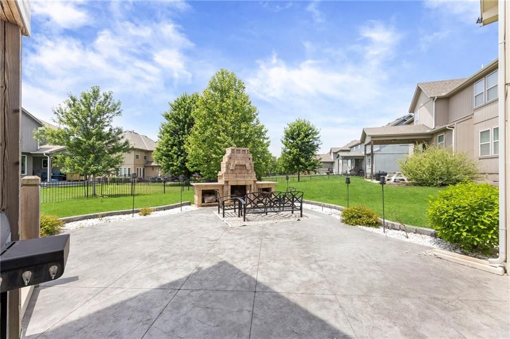 24735 W 91st Place — photo 45