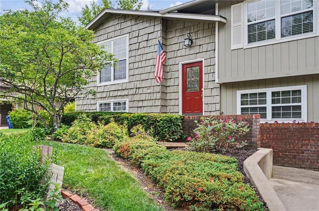 3011 Tomahawk Drive — photo 2