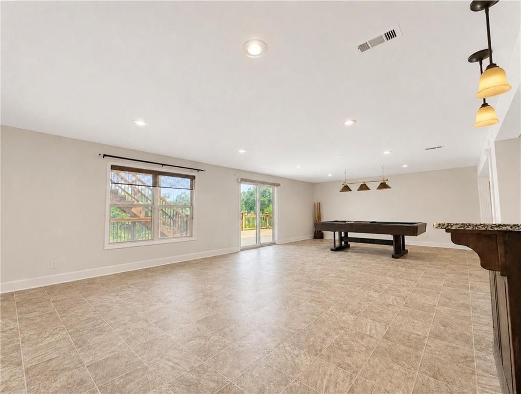 3109 N 109th Terrace — photo 33