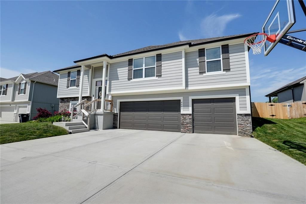 4609 2nd Drive — photo 3