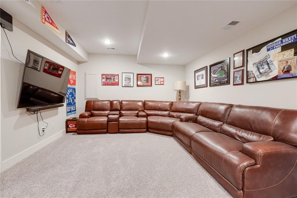 4609 2nd Drive — photo 37
