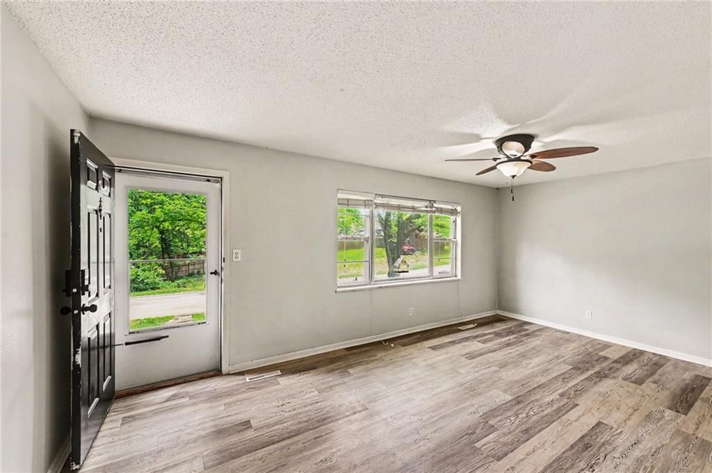 7420 N Main Street — photo 5