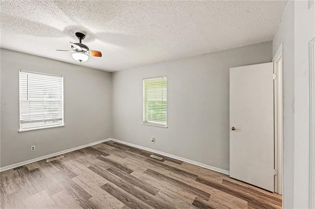 7420 N Main Street — photo 7