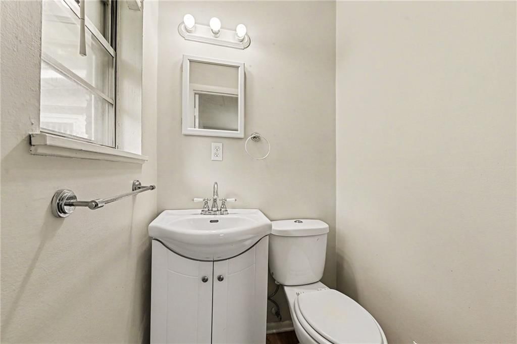 7420 N Main Street — photo 10