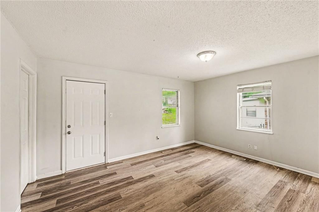 7420 N Main Street — photo 13