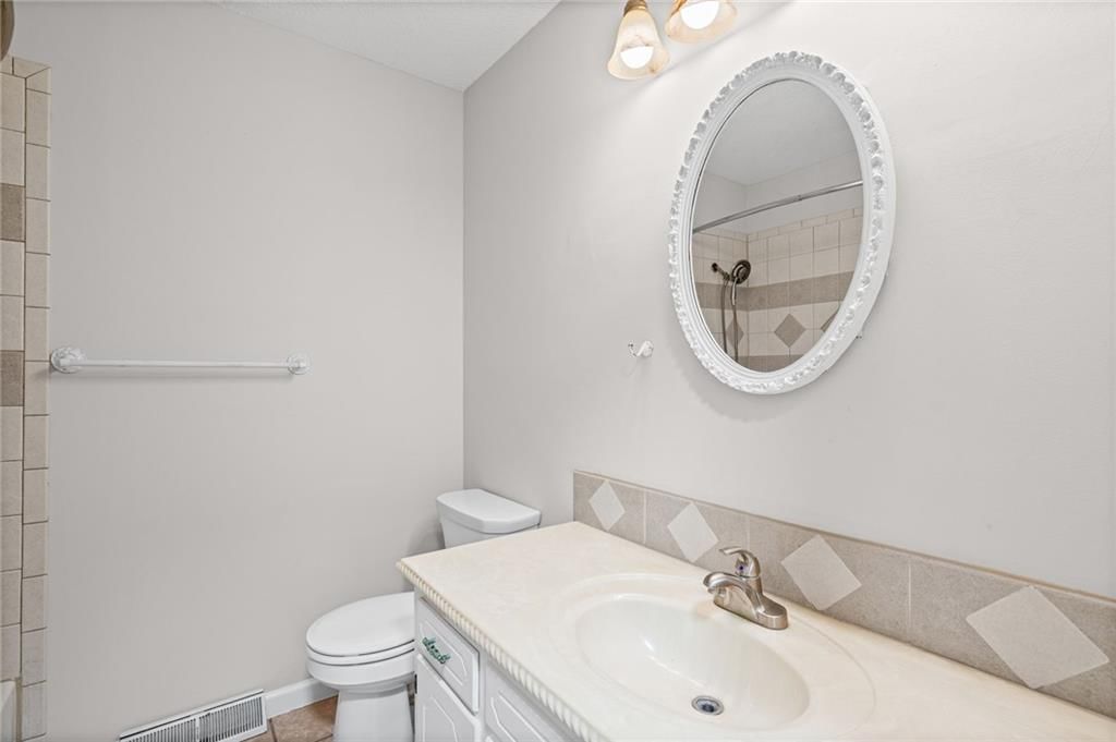 1210 SE 5th Street — photo 12