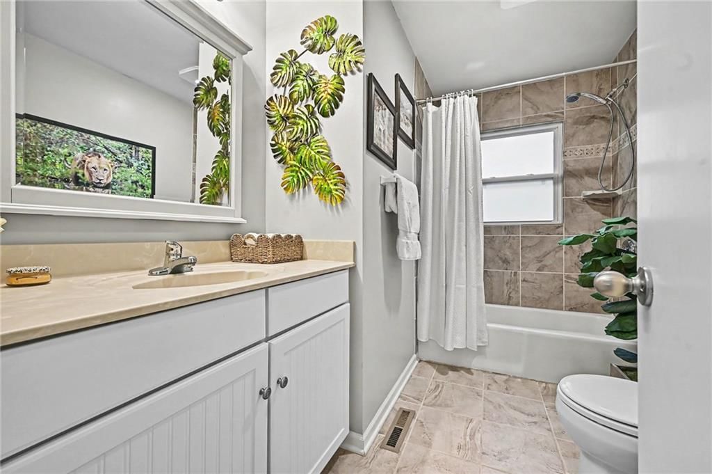 5020 Clark Drive — photo 23
