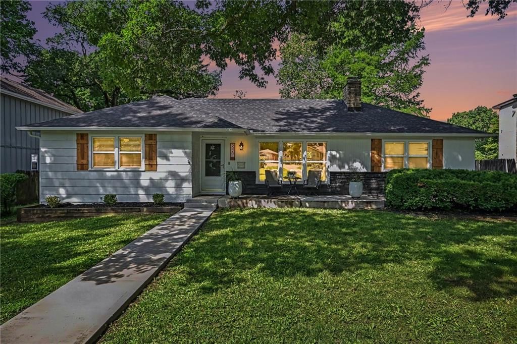 5020 Clark Drive — photo 35