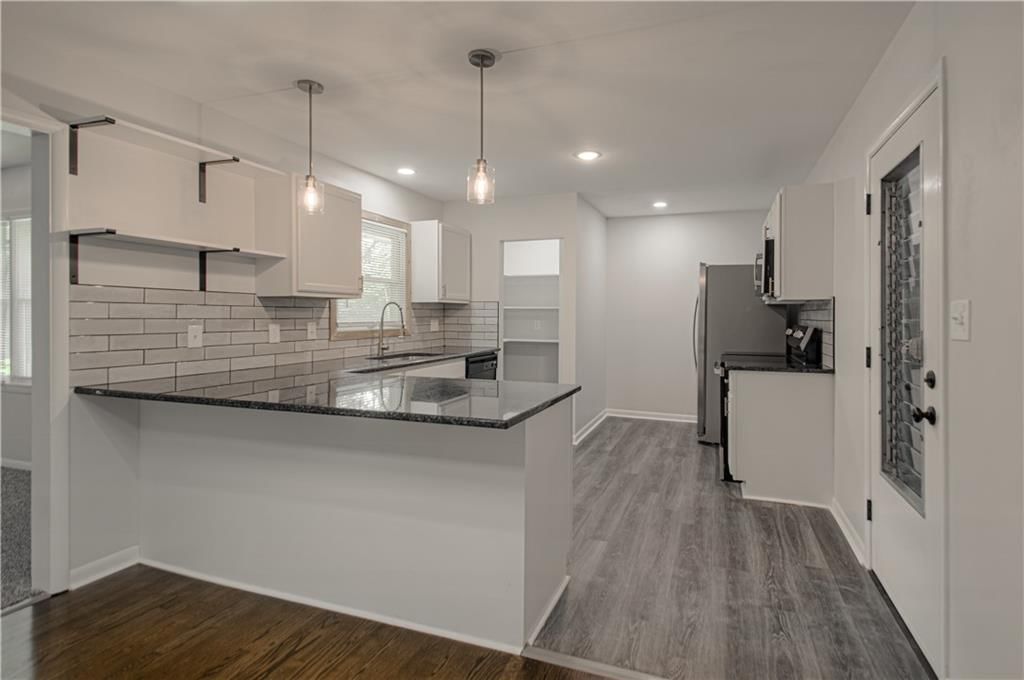 8219 E 85th Terrace — photo 11