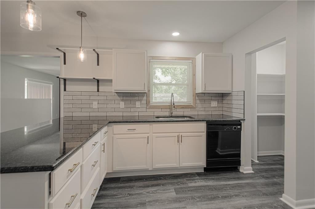 8219 E 85th Terrace — photo 12