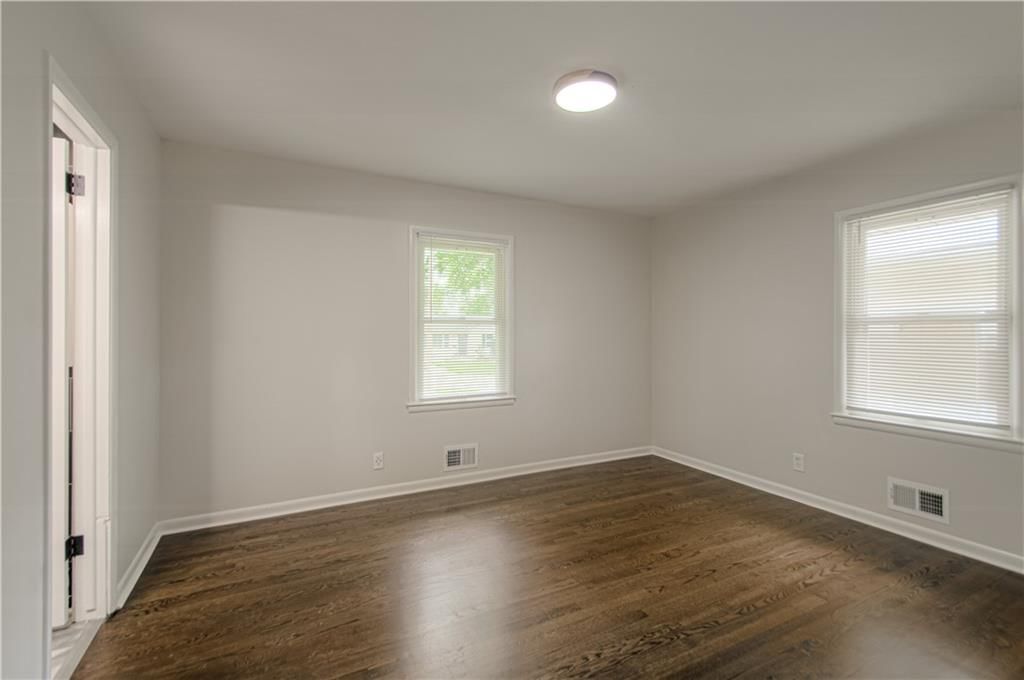 8219 E 85th Terrace — photo 21