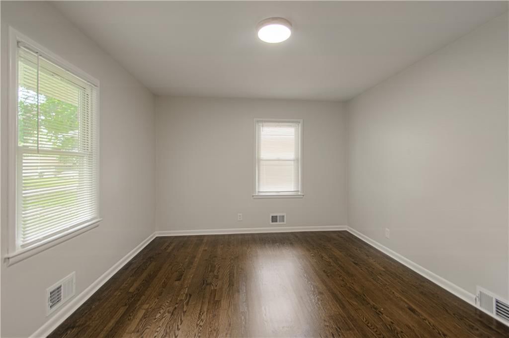 8219 E 85th Terrace — photo 29