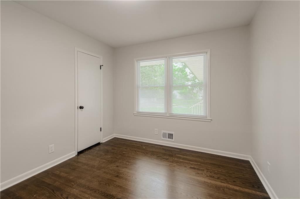 8219 E 85th Terrace — photo 31
