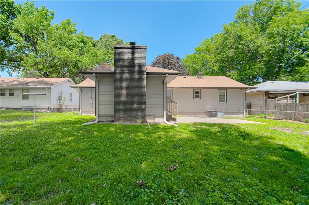 8219 E 85th Terrace — photo 45