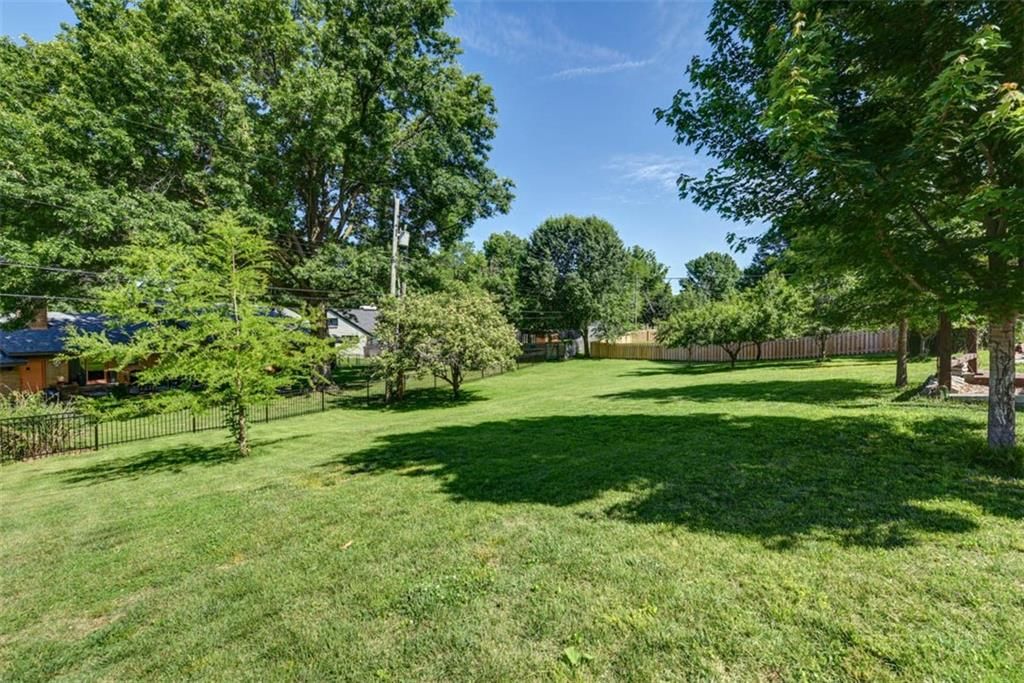 30 NE Normandy Lane — photo 42