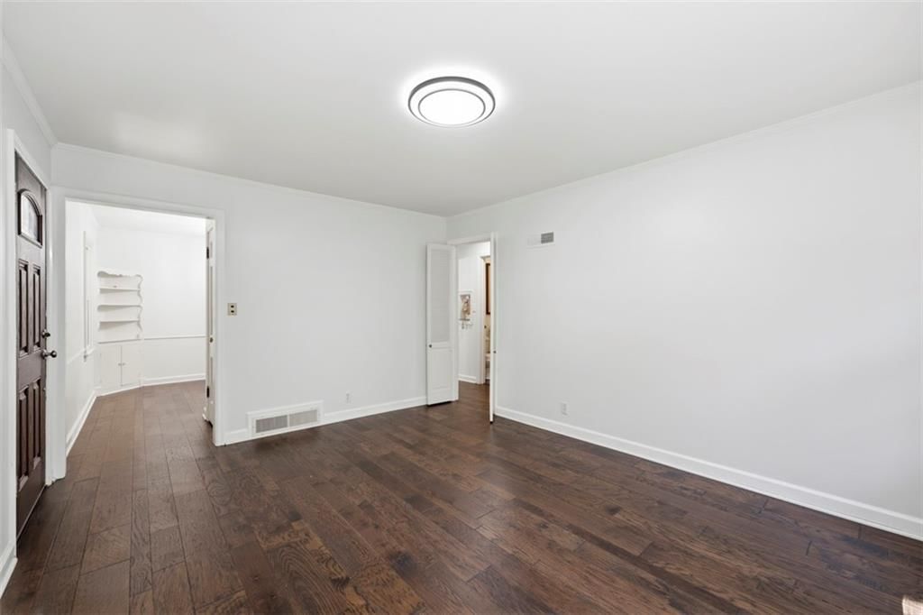 3005 W 50th Terrace — photo 4