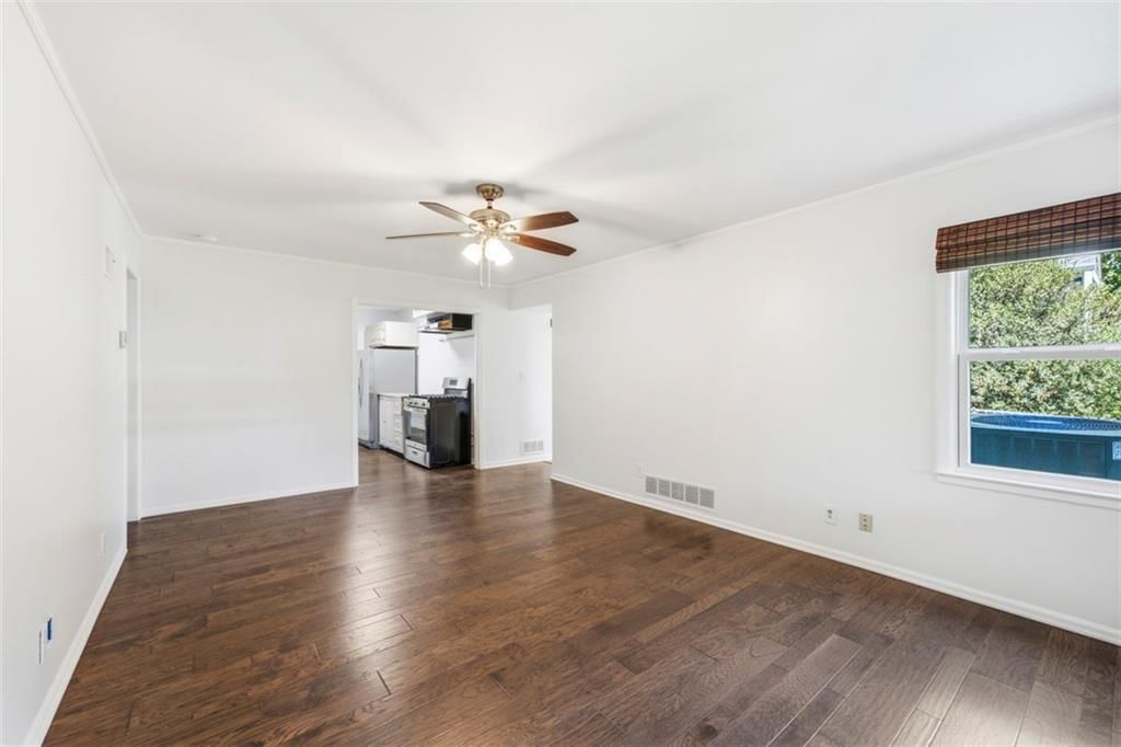 3005 W 50th Terrace — photo 14