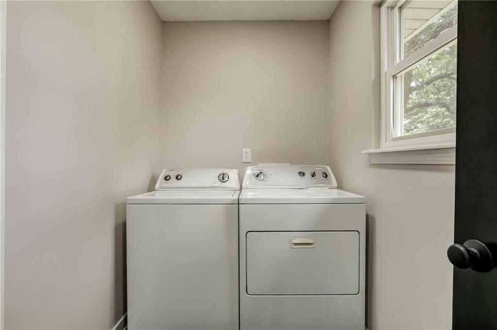 6906 Brownridge Drive — photo 13