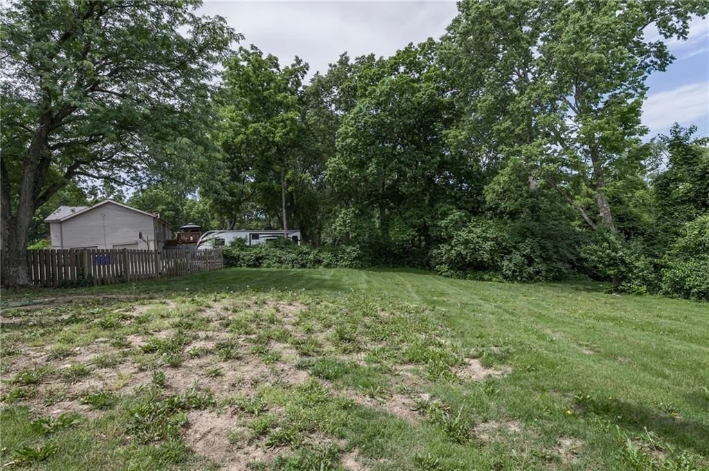 6906 Brownridge Drive — photo 27