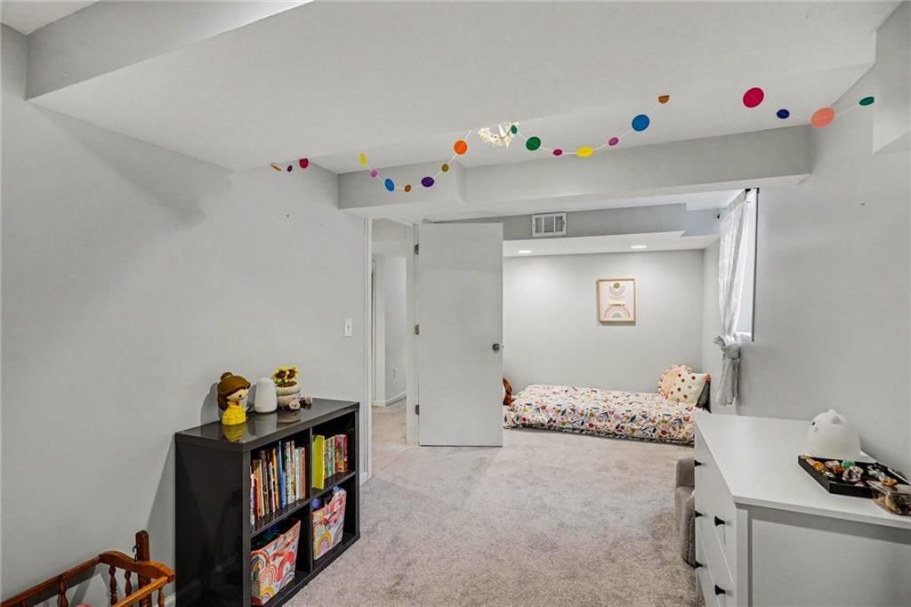 8246 Webster Avenue — photo 22