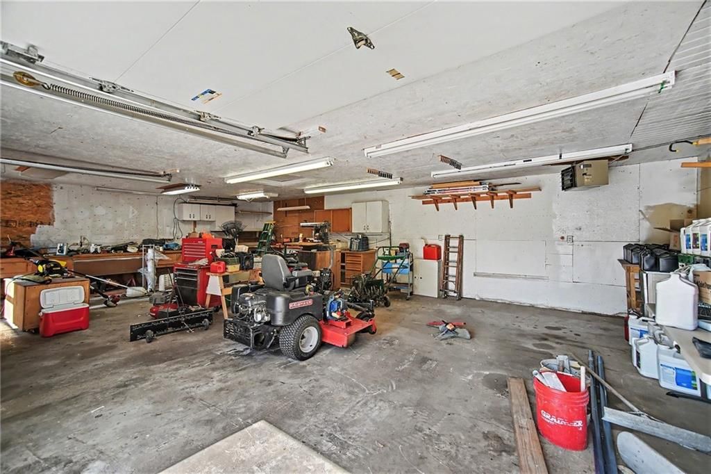 2105 Porter Road — photo 21