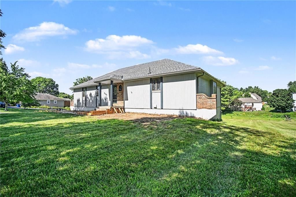 2105 Porter Road — photo 29