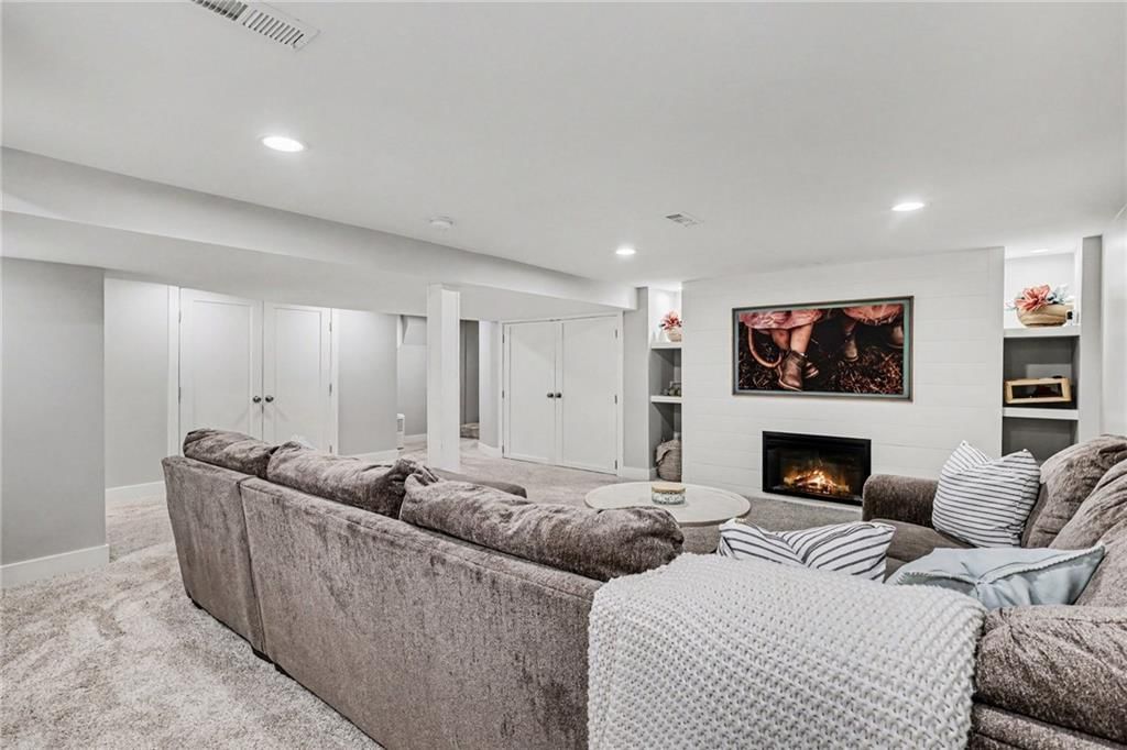 7401 W 65 Street — photo 12