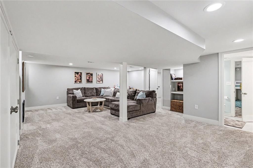 7401 W 65 Street — photo 14