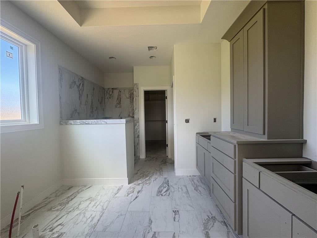 2615 NE 91st Place — photo 10