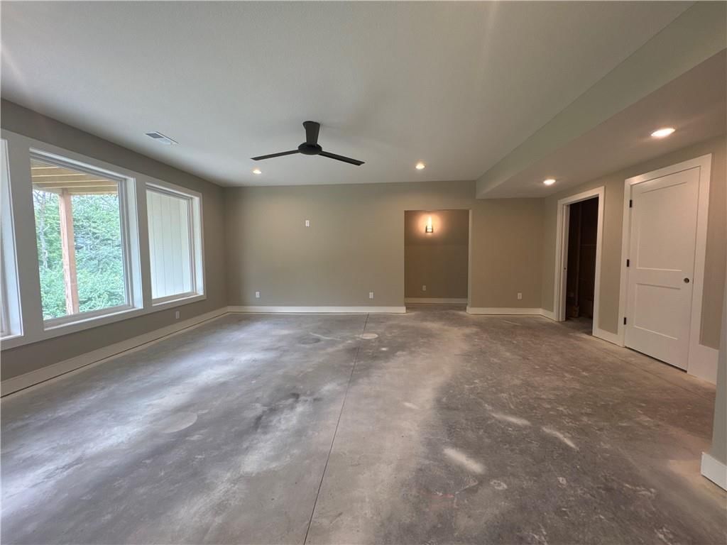 2717 NE 91st Place — photo 28
