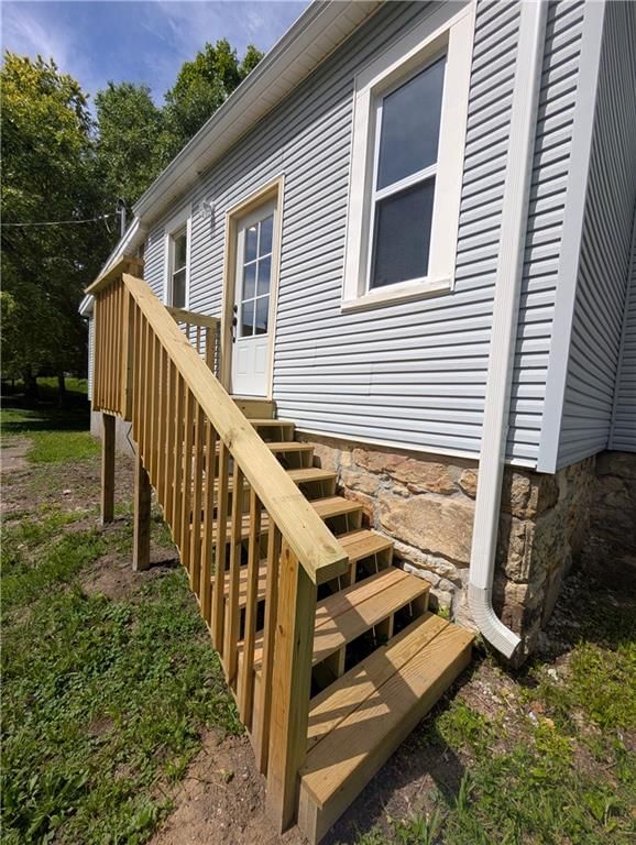 214 Bell Avenue N — photo 11