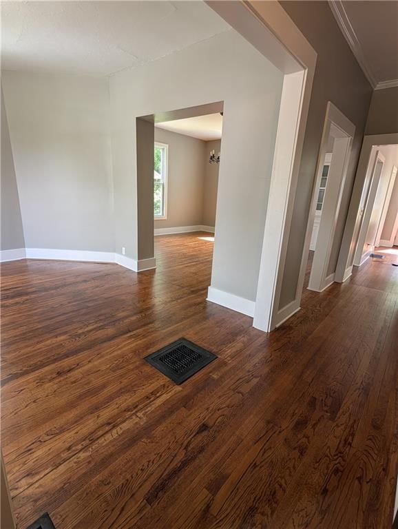 214 Bell Avenue N — photo 17