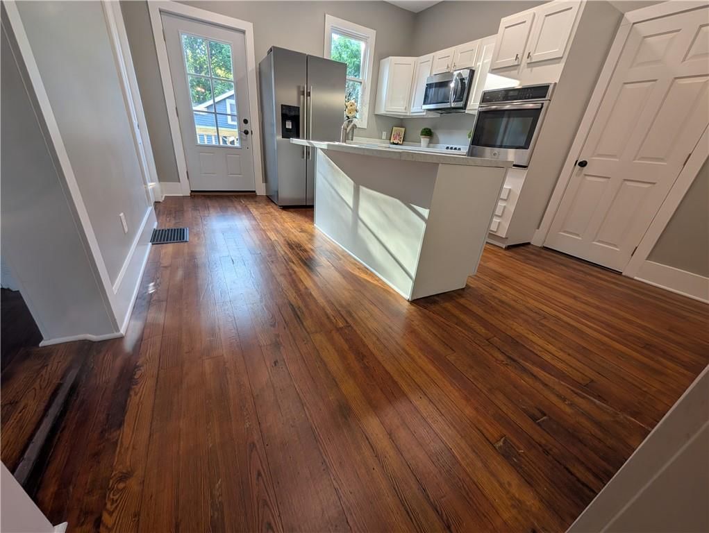 214 Bell Avenue N — photo 21