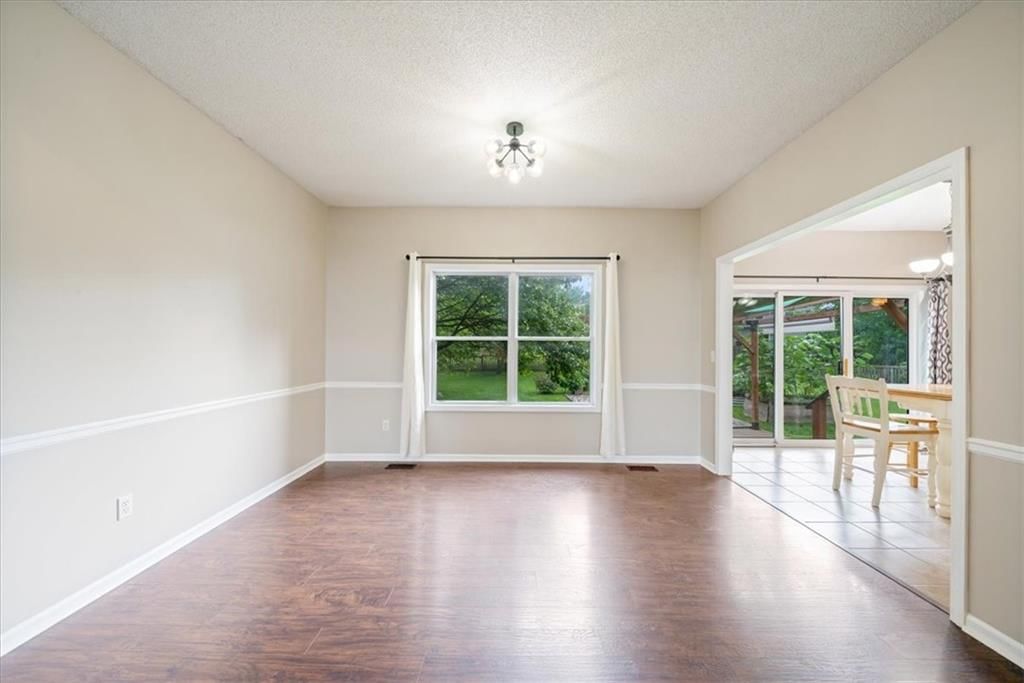 18653 W 160 Street — photo 5