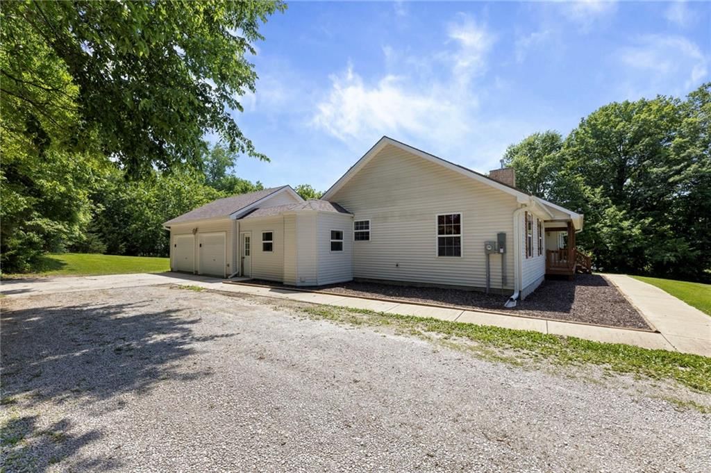 2925 Lowman Road — photo 4
