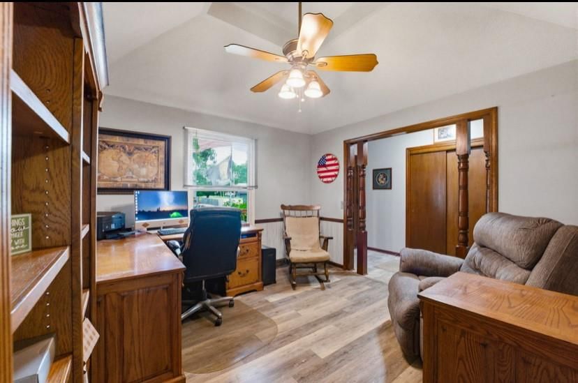 503 Dover Court — photo 16