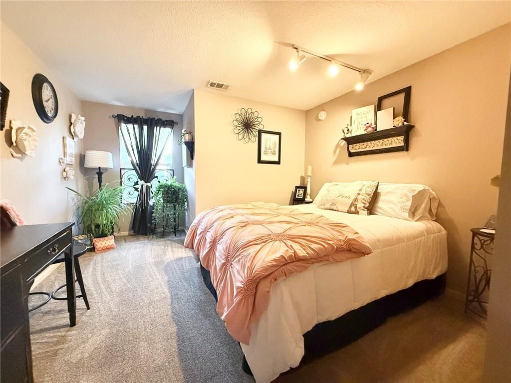 2128 Alder Street — photo 28