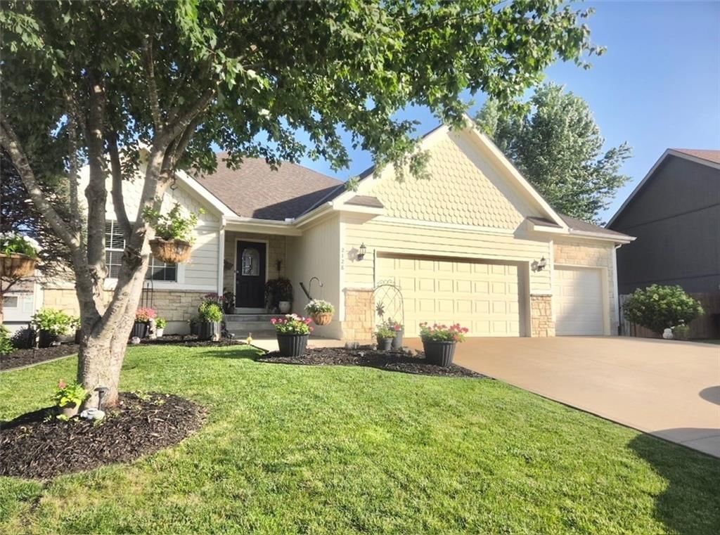 2128 Alder Street — photo 44