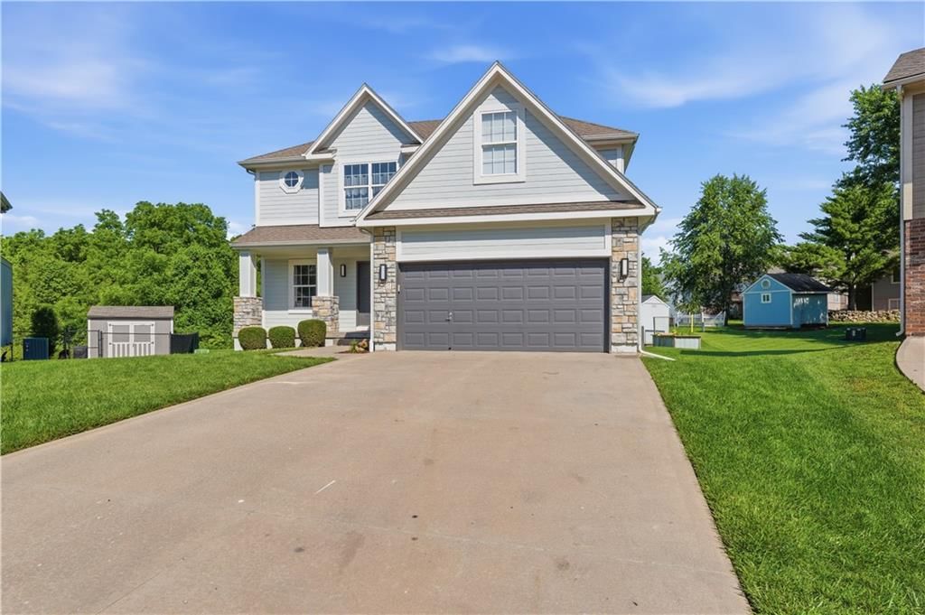 541 NW Fox Hollow Lane — photo 2
