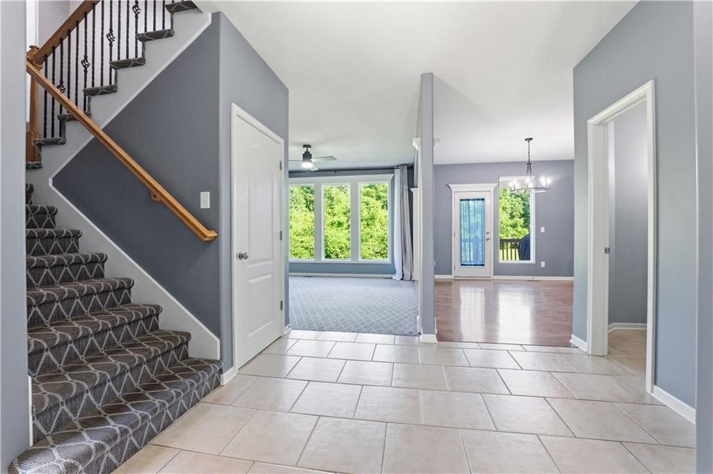 541 NW Fox Hollow Lane — photo 3