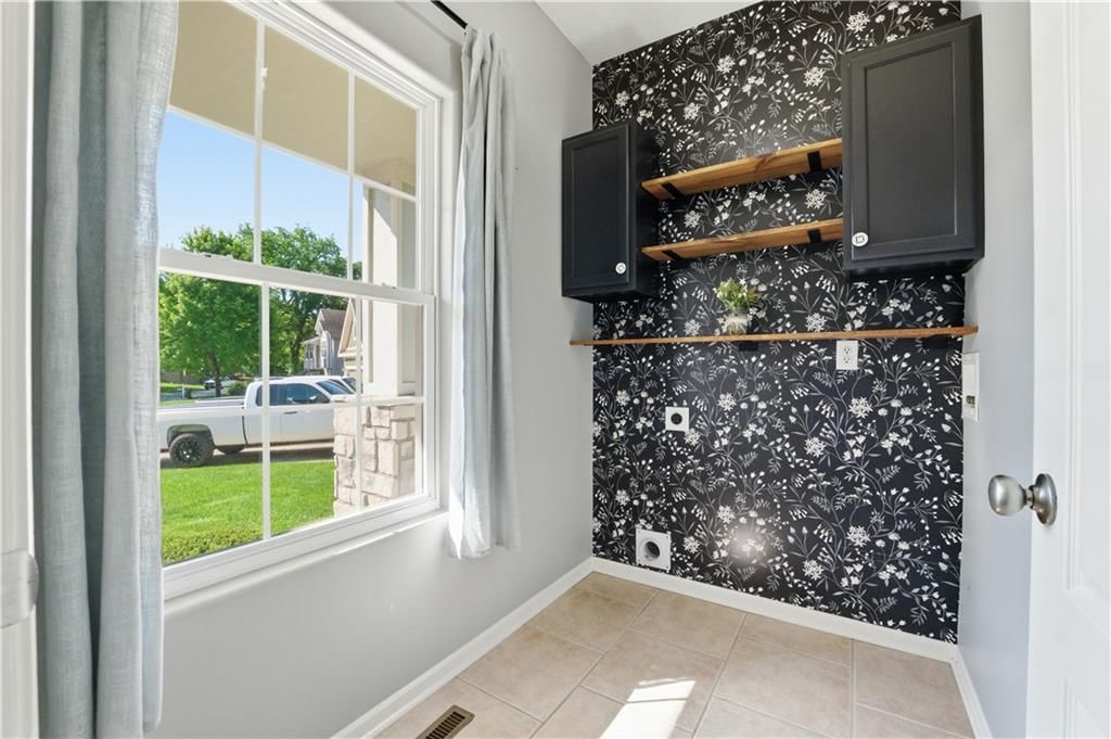 541 NW Fox Hollow Lane — photo 16