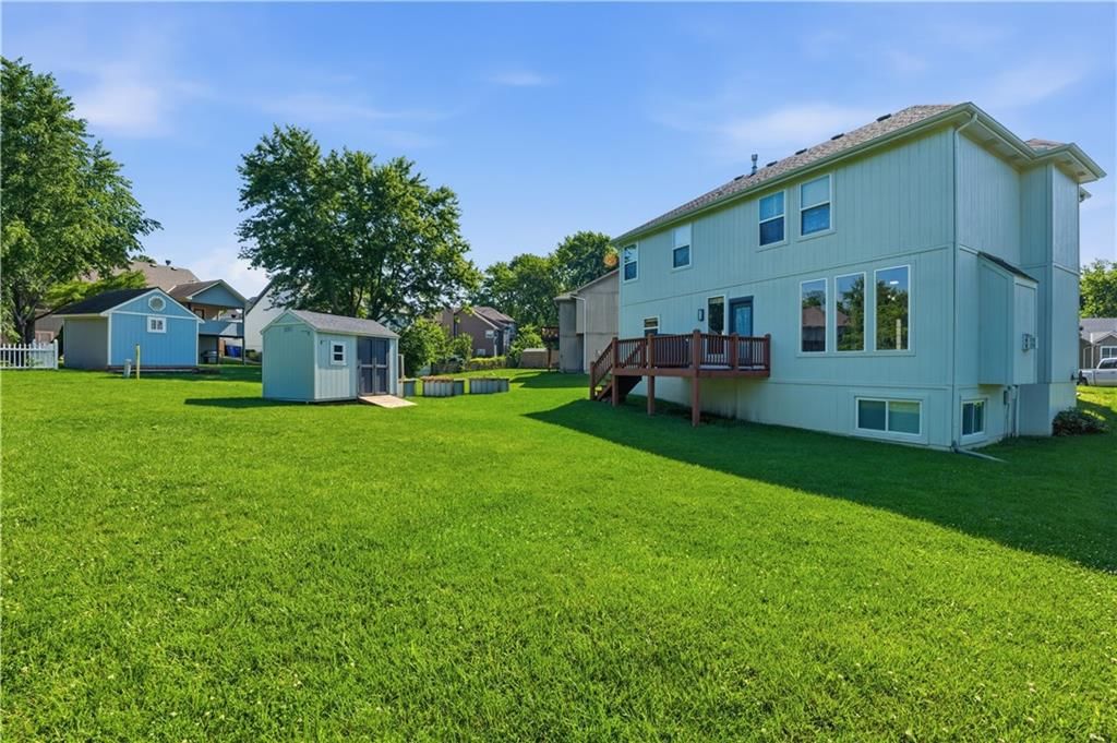 541 NW Fox Hollow Lane — photo 41