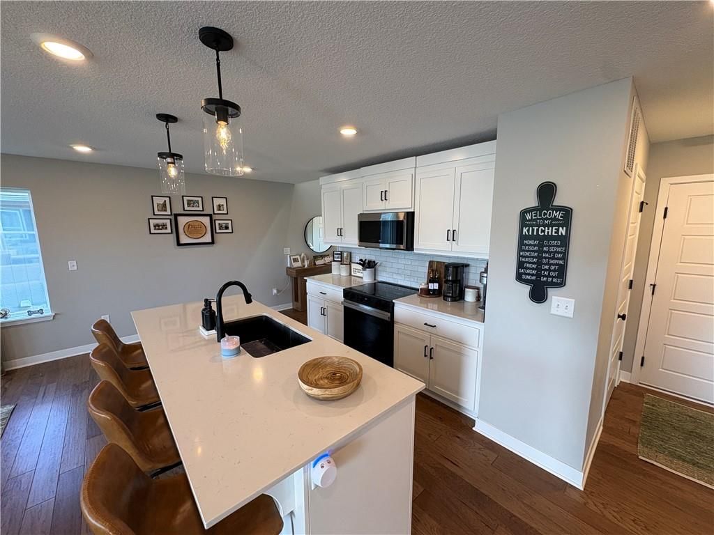 8705 SW Edgewater Drive — photo 9