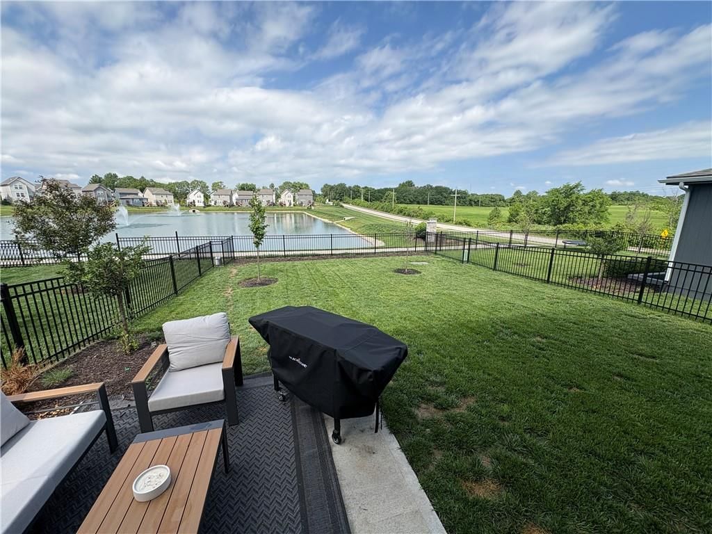 8705 SW Edgewater Drive — photo 33