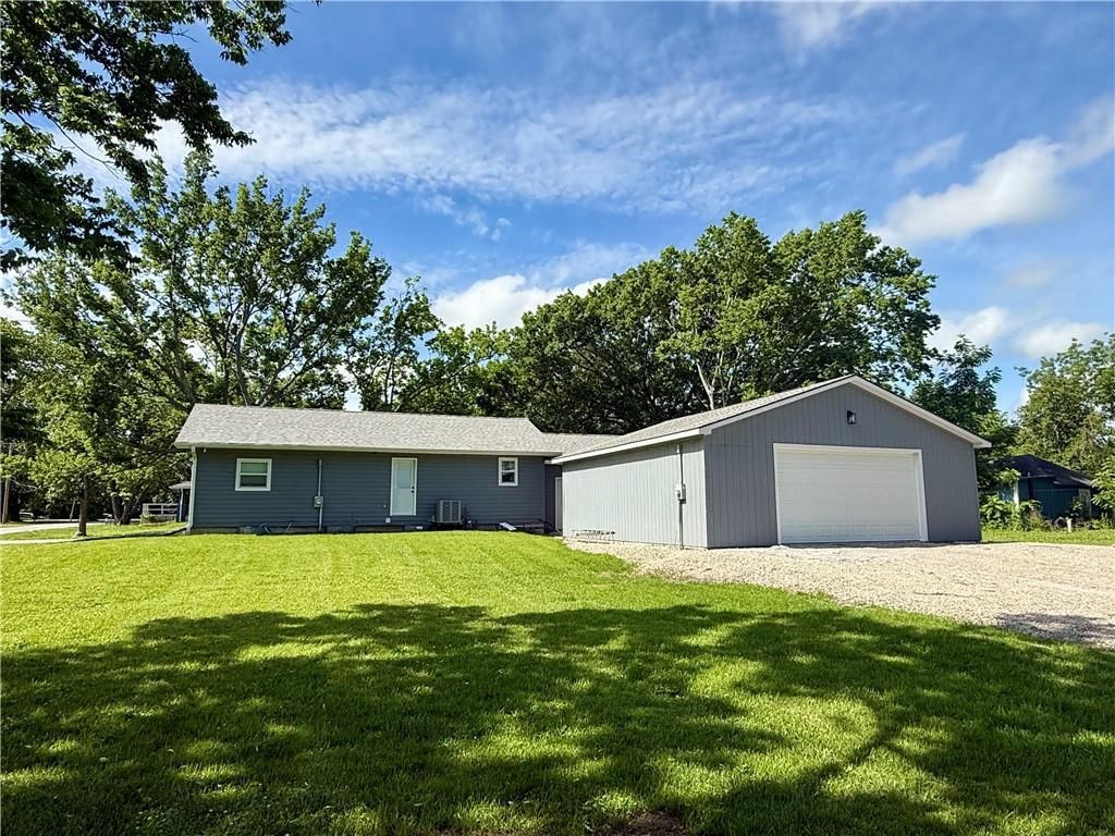 702 Kansas Street — photo 2