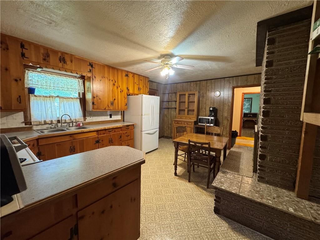 819 W Pine Street — photo 4
